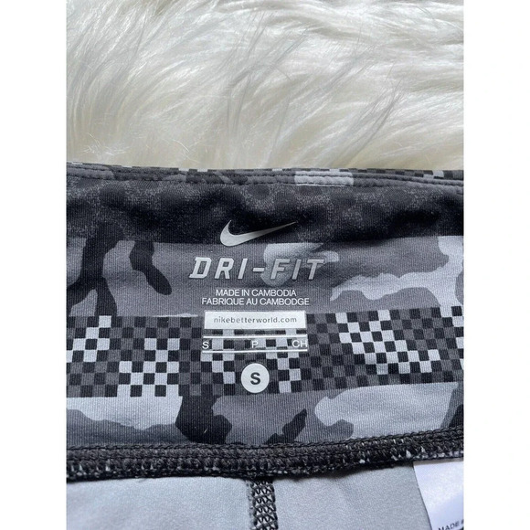 Nike Epic Lux Clash Camo Tight Fit Capri Length Women's Running Leggings Small - Picture 6 of 9
